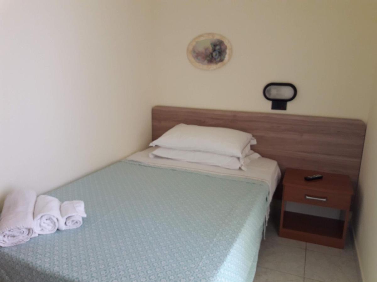 Hotel Villa Aurora Беллария-Иджеа-Марина Экстерьер фото
